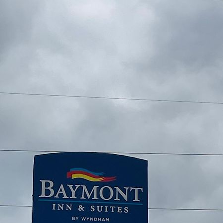 Baymont By Wyndham Ames Hotel Eksteriør billede
